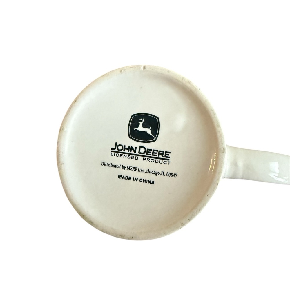 🔥2/$24 or 3/$30🔥John Deere White and Green Tractor Mug - Picture 2 of 3